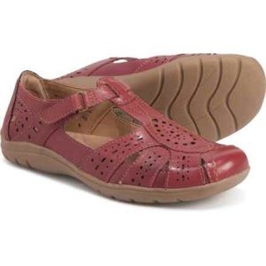 Earth Origins Rapid Tatum Red Mary Janes Nib 8.5